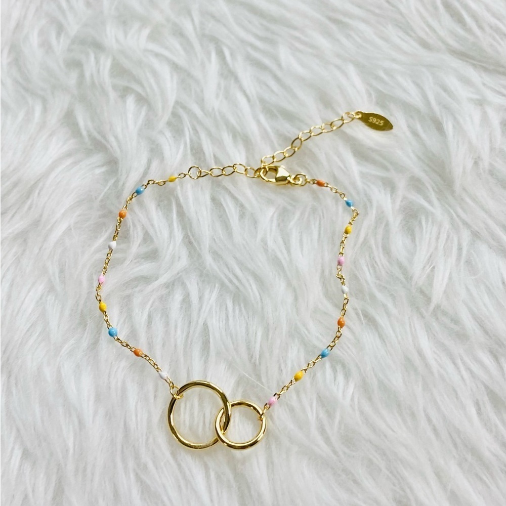 Eternity delicate gold bracelet